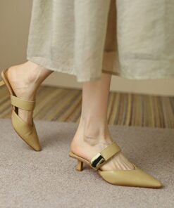 CHIKO Haneen Pointy Toe Kitten Heels Clogs/Mules Shoes