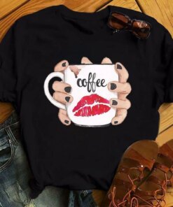 Coffee Red Lips Women’s Casual Top Harajuku Women’s Top New T-shirt Fashion Women’s Top T-shirt