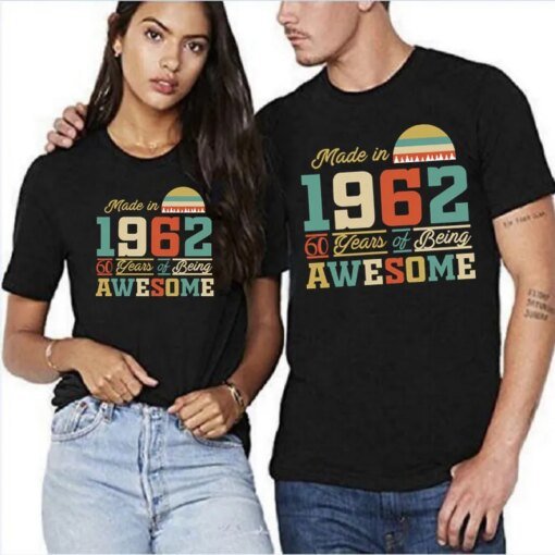 Buy Vintage Classic 1962 T Shirt women 60 Years Old Birthday Gift Tee Shirt Casual Mens T-Shirt Summer Apparel Born in 1962 Clothing online shopping cheap
